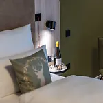 Platzhirsch Living Отель 3*