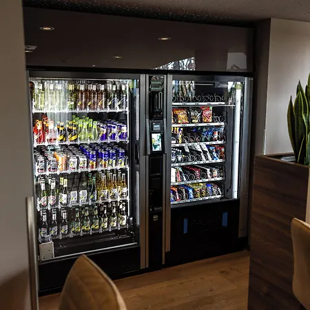 Platzhirsch Living Hotel Kelsterbach