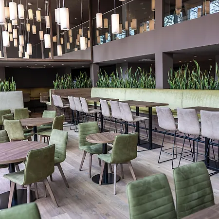 Platzhirsch Living Hotel 3*