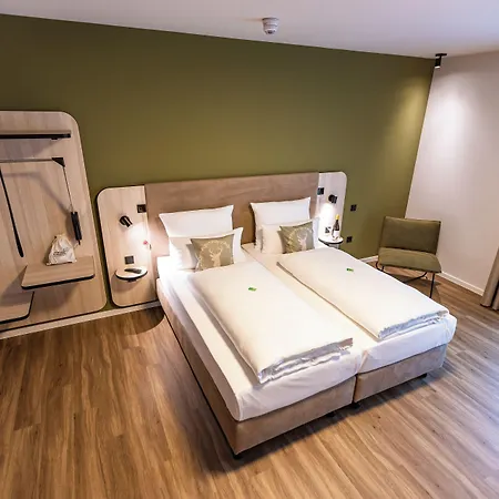 Hotel Platzhirsch Living Kelsterbach