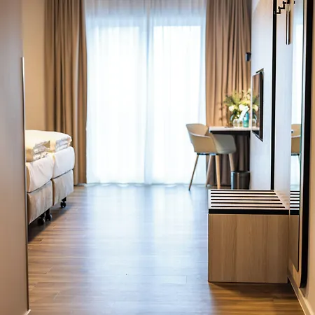 Platzhirsch Living 호텔 켈스테르바흐