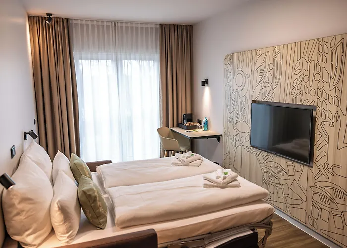 Platzhirsch Living 3* Kelsterbach