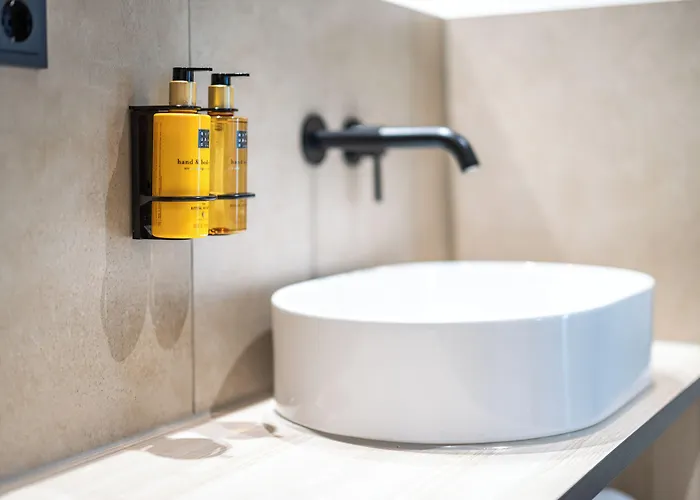 Hotel Platzhirsch Living Kelsterbach